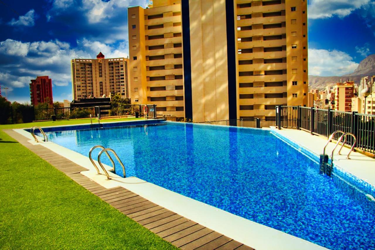 Beautiful Apartment Near Beach With Panoramic Sea-View Benidorm Bagian luar foto
