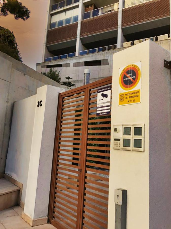 Beautiful Apartment Near Beach With Panoramic Sea-View Benidorm Bagian luar foto